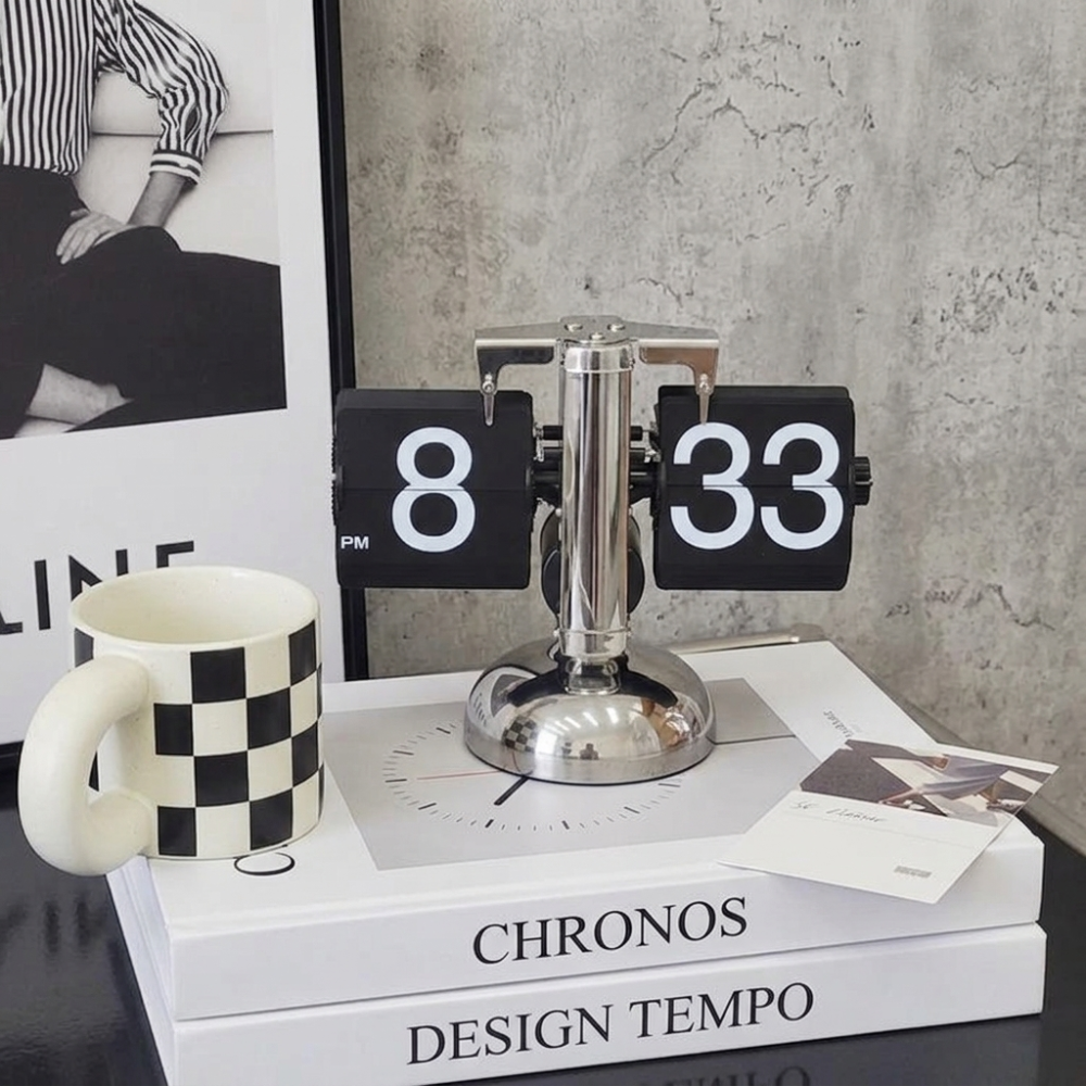 Relógio Flip No. 08 | Quartz Automatique